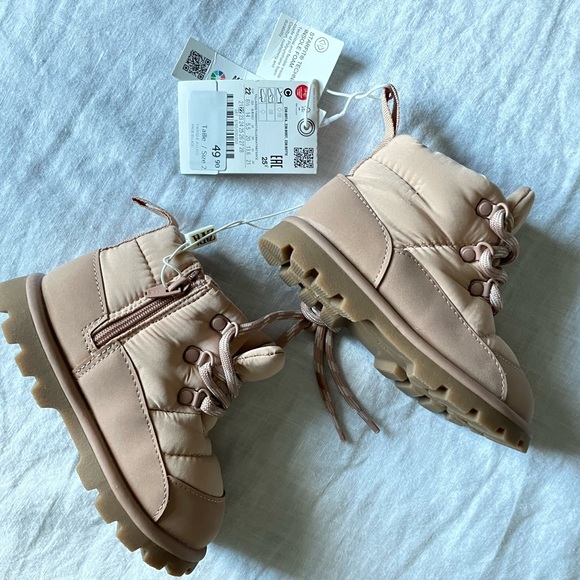 Zara toddler boots - Picture 2 of 7